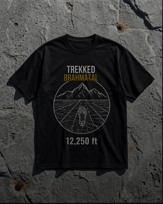 Brahmatal Trek 12250ft Mountain Adventure Unisex Classic Crew T-Shirt